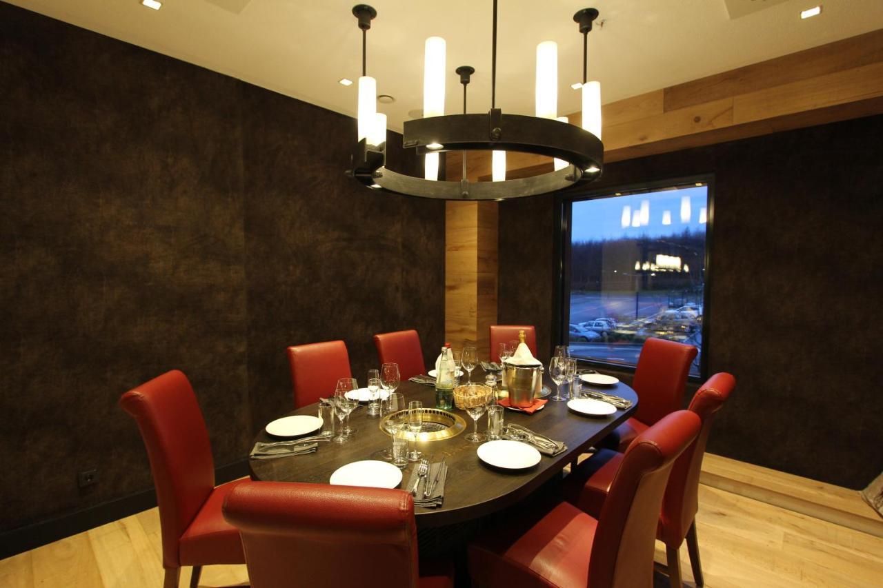 Hotel Wemperhardt Bagian luar foto